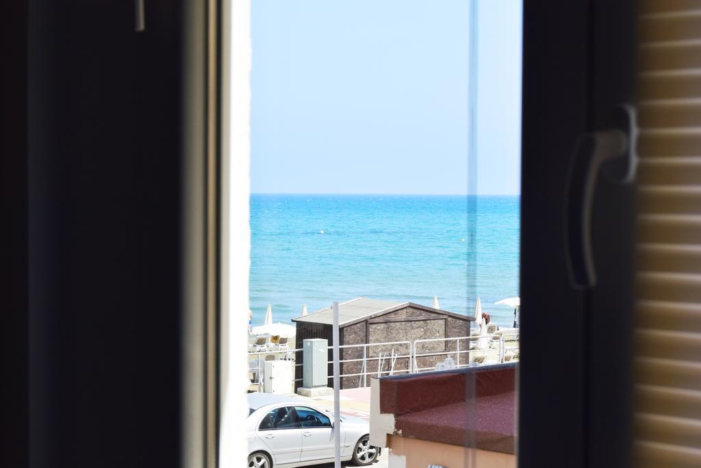 Mackenzie Beach Zen-Apartment Larnaca Exterior foto
